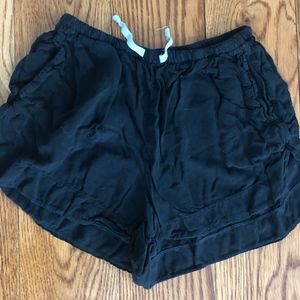 black brandy melville flowy shorts